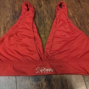 Lrg, red and black, unlined Victoria secret bras